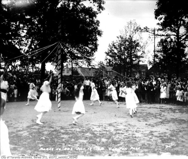 Carlton Park, Maypole, July 18 1914