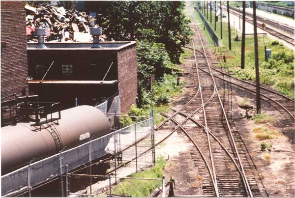 Old Bruce Service Track, from Wallace Bridge: Photo by Gord Billinghurst, July 1985