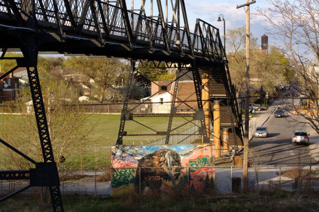 Wallace Ave. Bridge: Photo by Vic Gedris, April 16 2010.