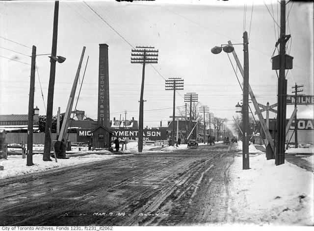 Bloor St. looking east towards Perth Ave., 1914