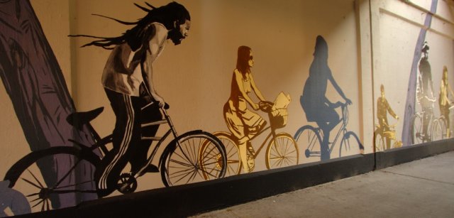 DupontBikeMural_Cyclists2